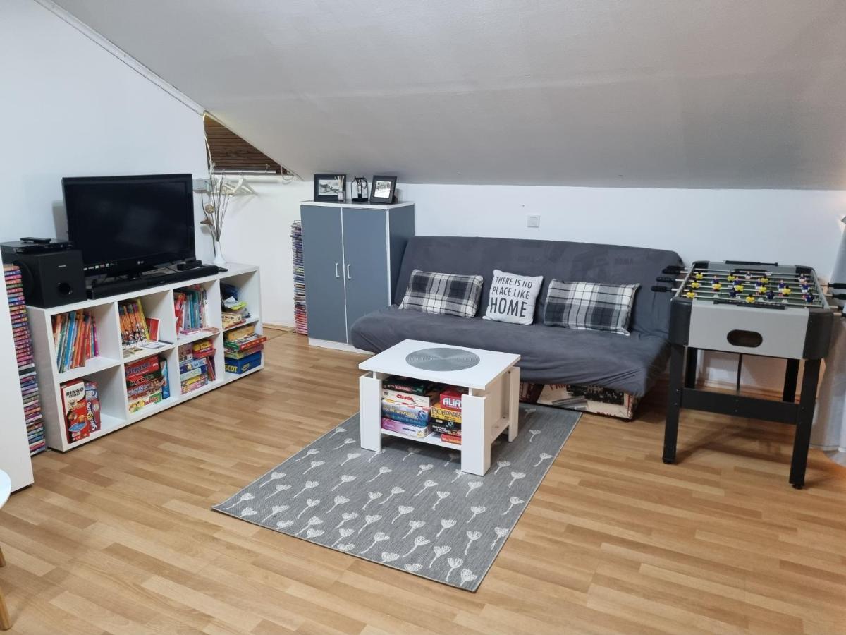 Apartman Atelier Карловац Екстериор снимка
